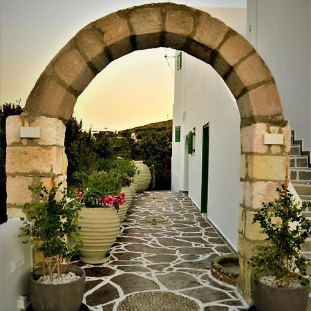 Dioni Lux Inn 2 Pachaina Exterior foto
